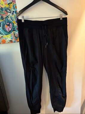 Lululemon Dance Studio Mid Rise Jogger Size 10